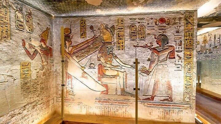 Luxor Private Day Tour with Hot Air Balloon Ride and Felucca Cruise