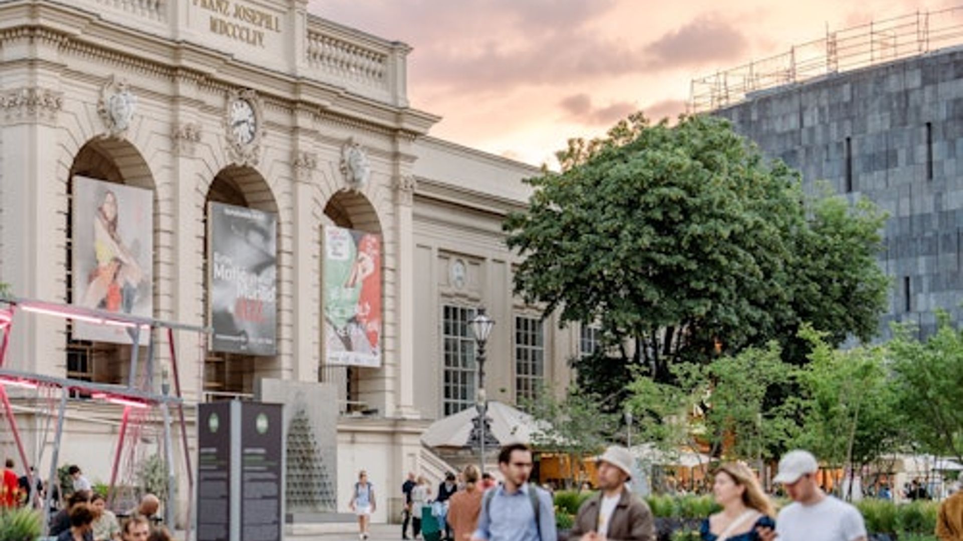Vienna: Museum Quarter Guided Tour