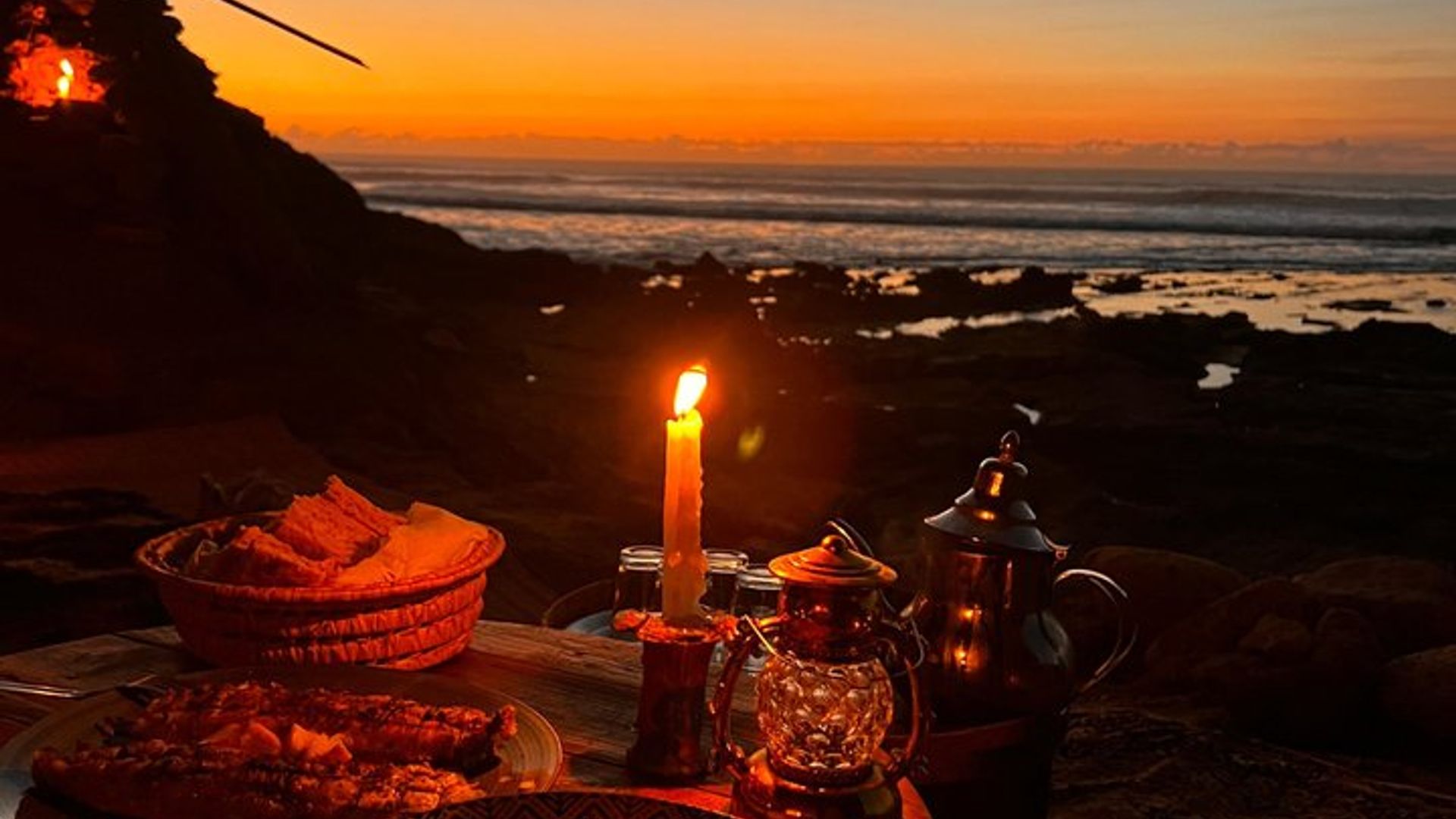 Essaouira Sunset Tour : Cascade de Sidi M’barek, Balade côtière et dîner