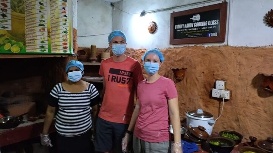 Private Traditional Sri Lankan Cooking Class in Kandy with Hotel Transfers