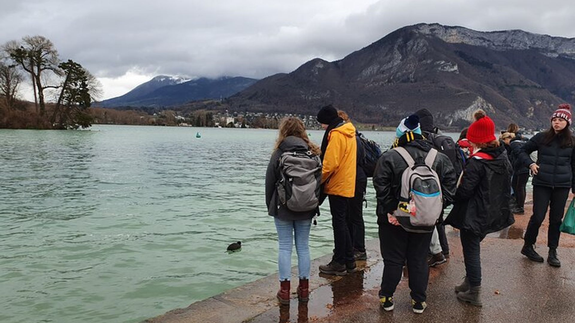 Annecy Village Half-Day Tour from Geneva with Palais de l'Isle