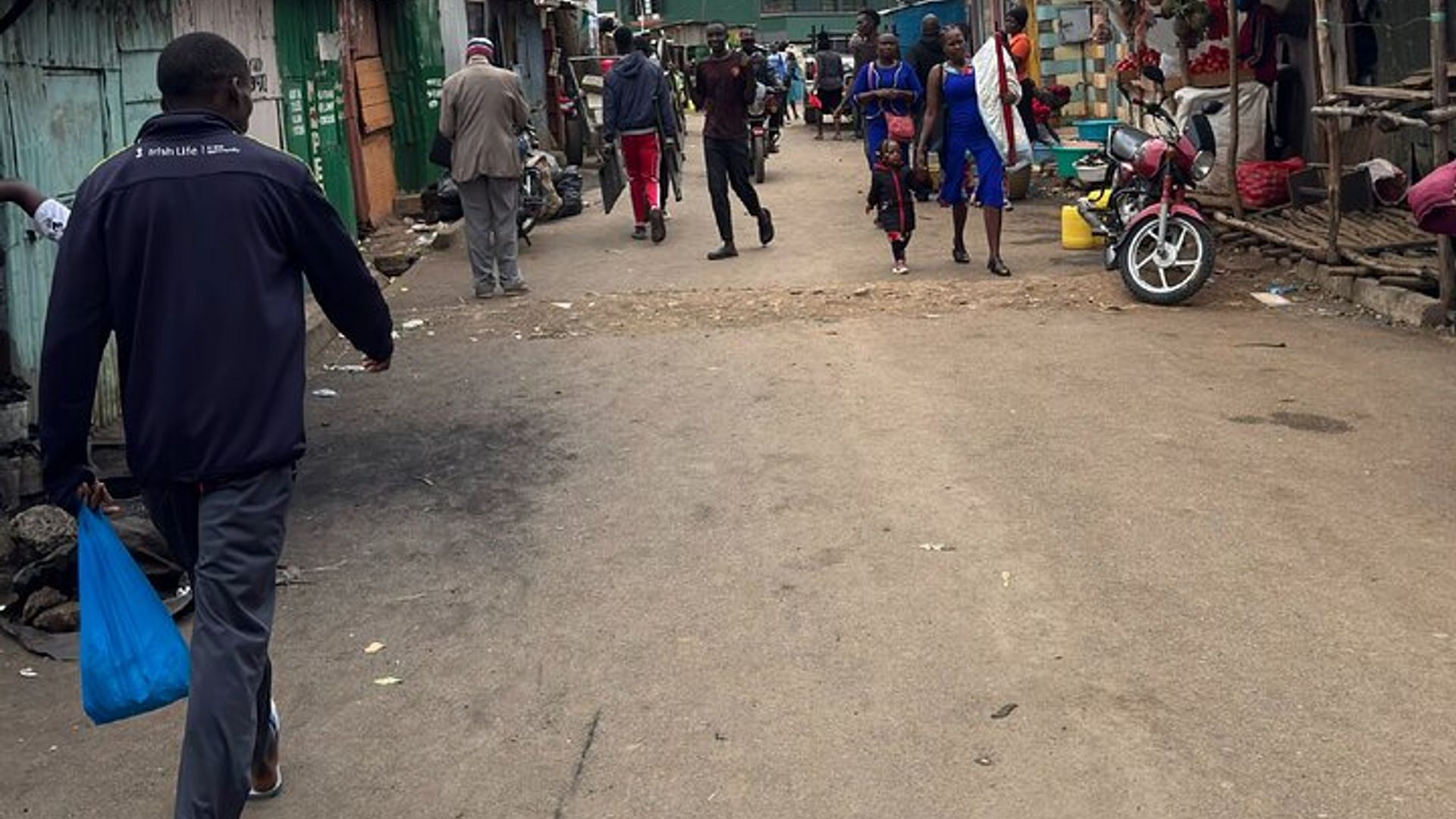 Kibera Slum Tour with a Local