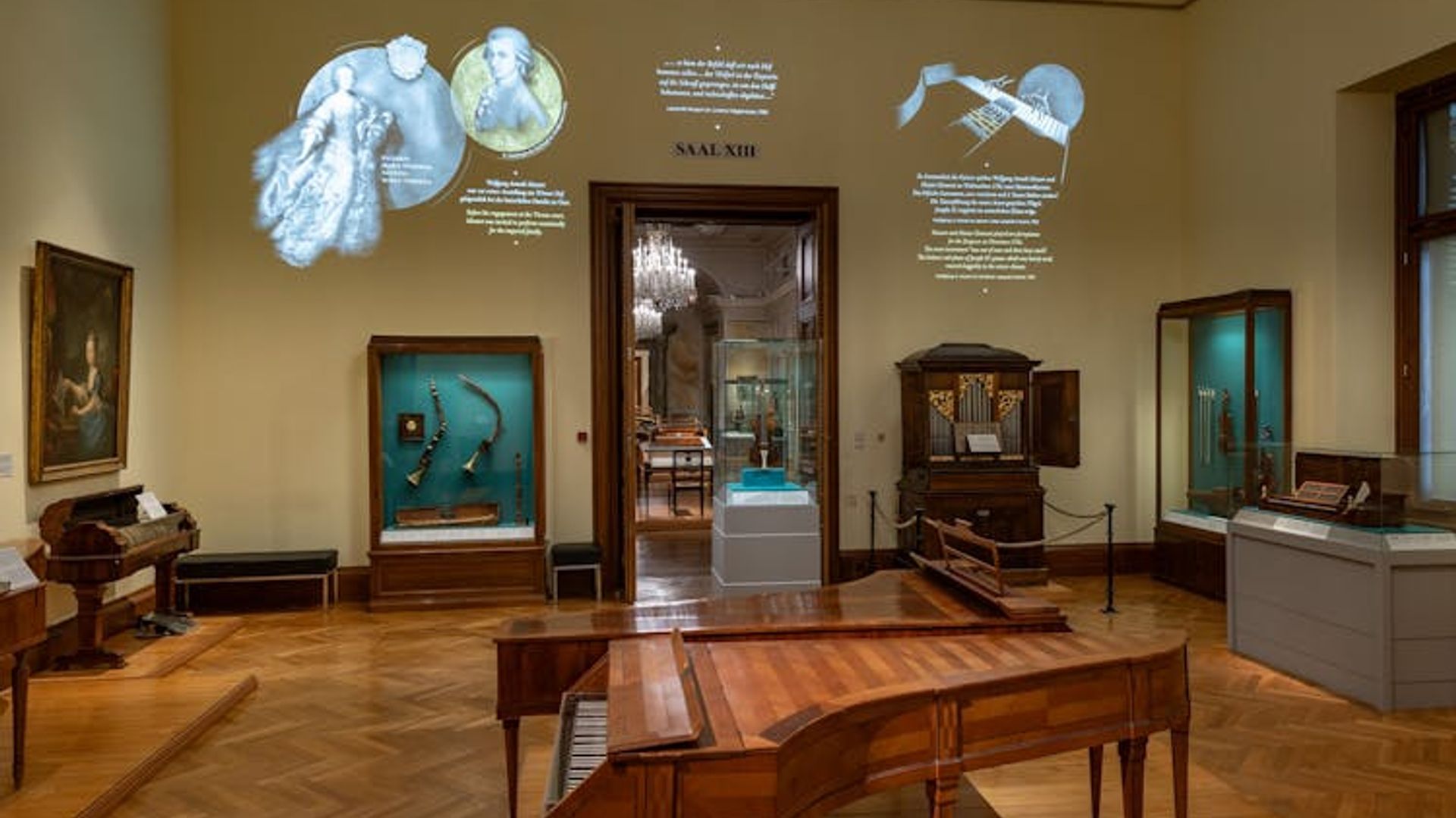 Imperial Treasury and New Hofburg Palace Combo Ticket with Audio Tour