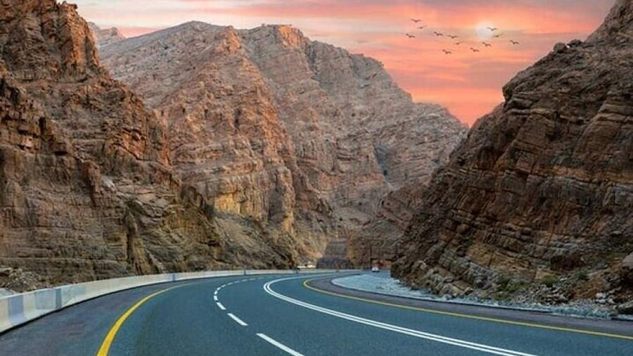 Full-Day Six Emirates Tour in a 4x4 Private Vehicle From Dubai