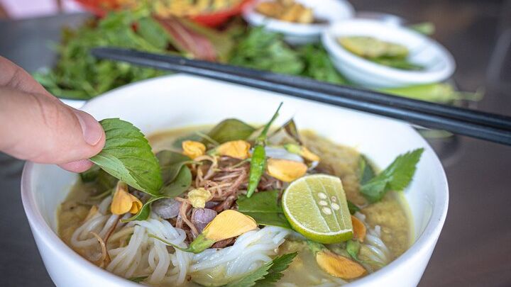 Phnom Penh’s Culinary Underground: Local Food Tour by Tuk-tuk