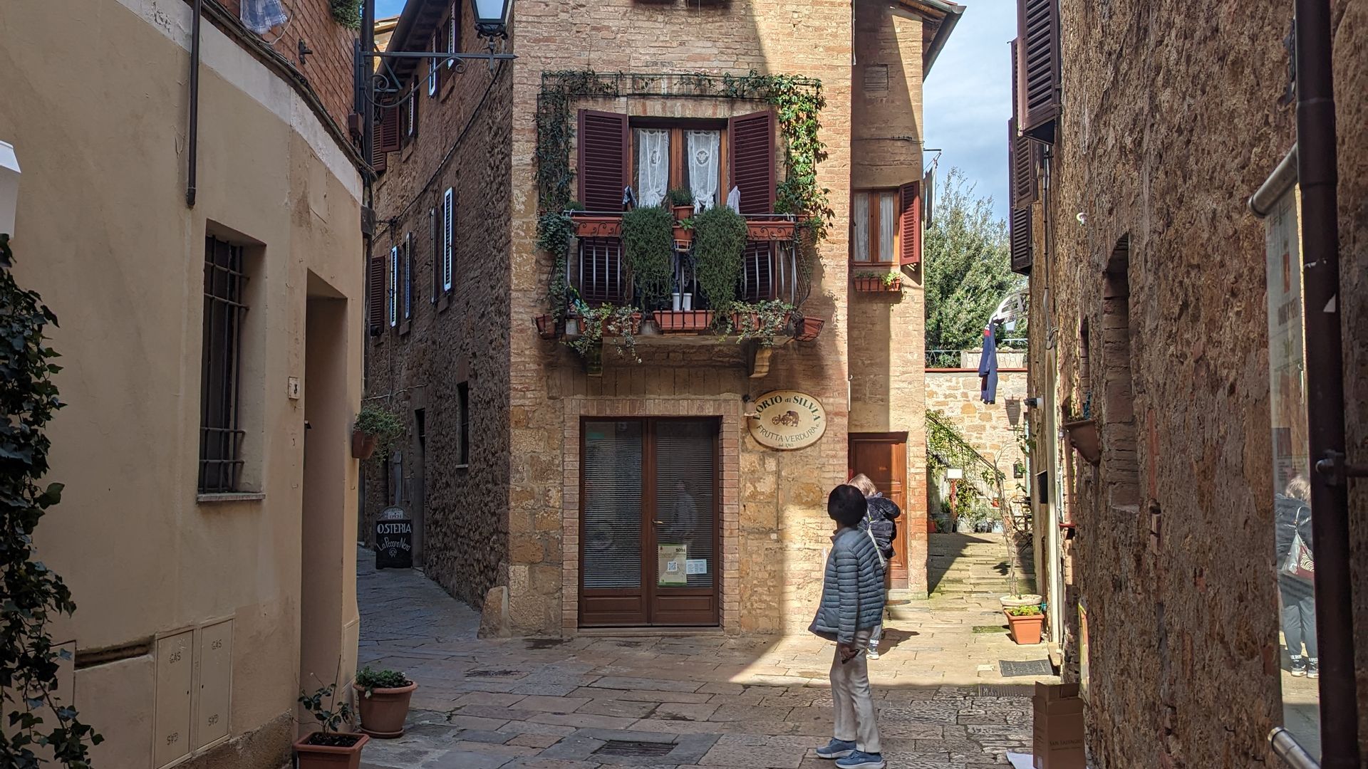 Val d'Orcia Masterpiece: E-Bike, Brunello & UNESCO Views