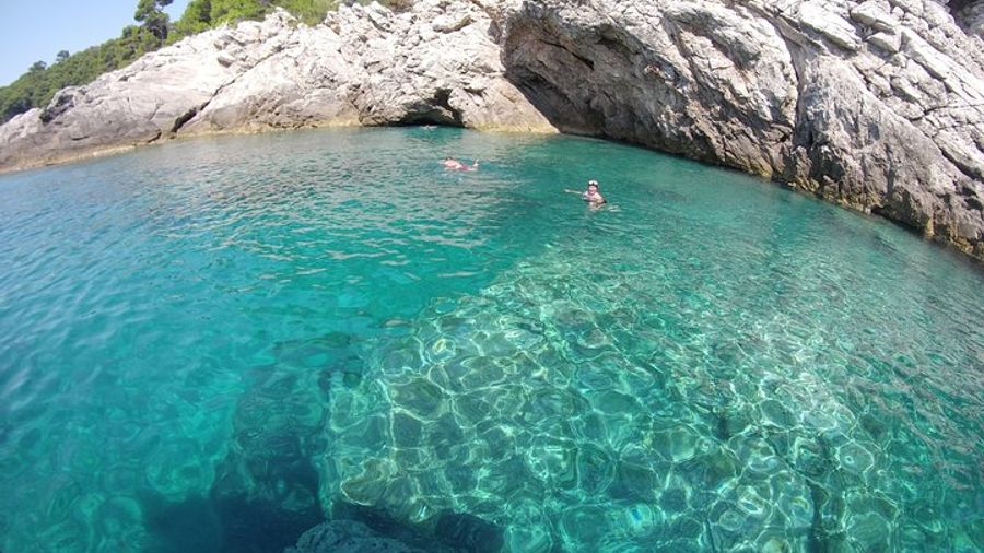 Dubrovnik Half-Day Beach Tour by Speedboat