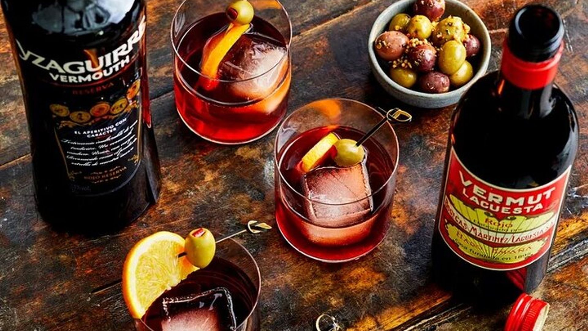 Barcelona: Gothic Legends, Drinks & candy Tasting