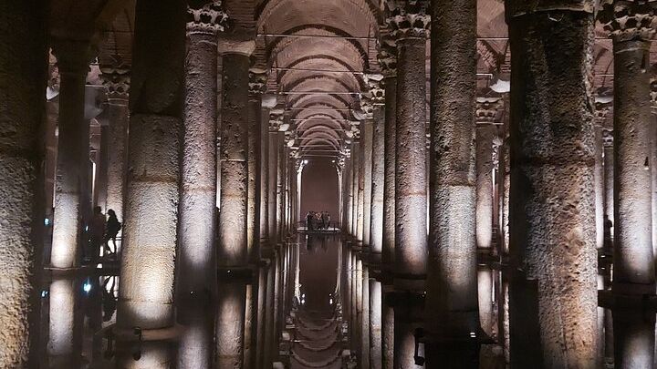 Basilica Cistern (Private Guide & No waiting) Ticket not included