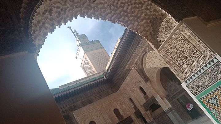 Fez: Private Guided Walking Tour With Hotel Transfers
