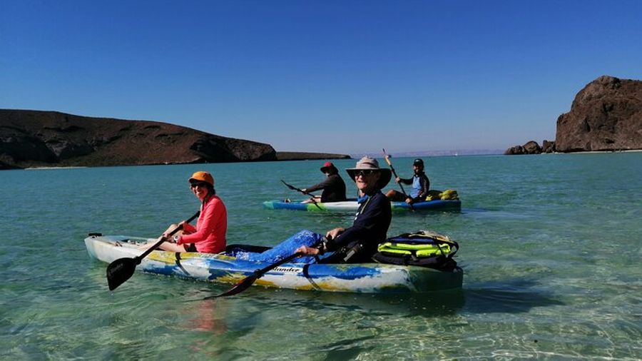 Balandra to Tecolote Small-Group Hike, Kayak, Snorkel Tour