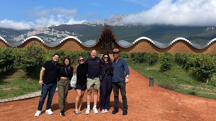 Architectural Rioja Wine Tour from Bilbao with Lunch