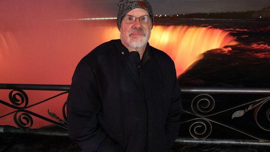 Niagara Falls Small-Group Winter Tour With Hotel Pickup and Transfers