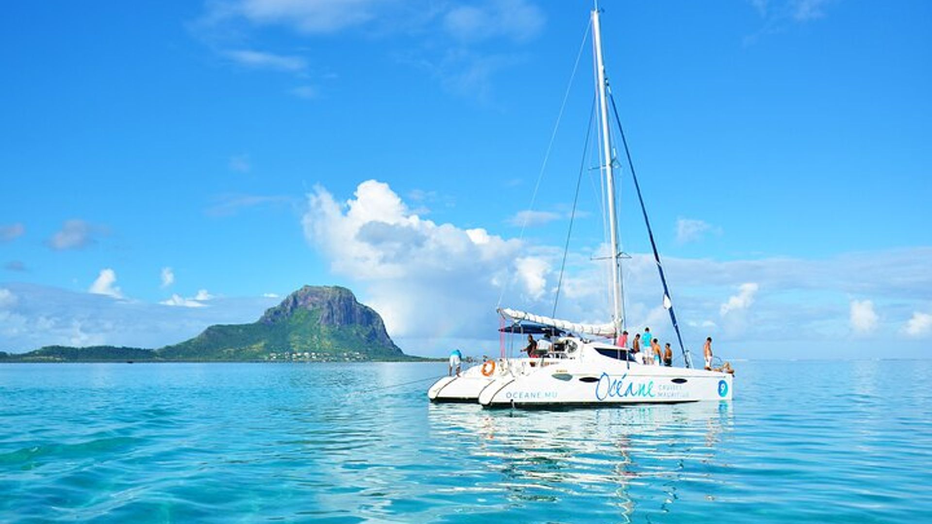Catamaran with BBQ lunch in Mauritius