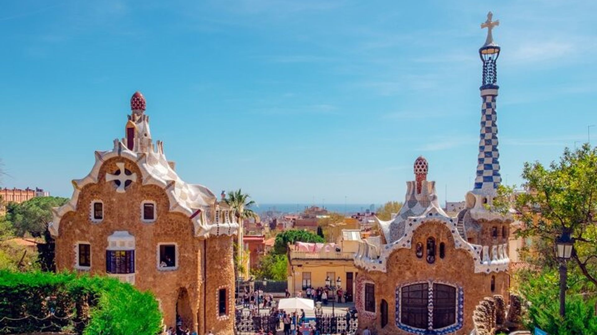 An Architectural insight of Barcelona on a Private Tour with a local