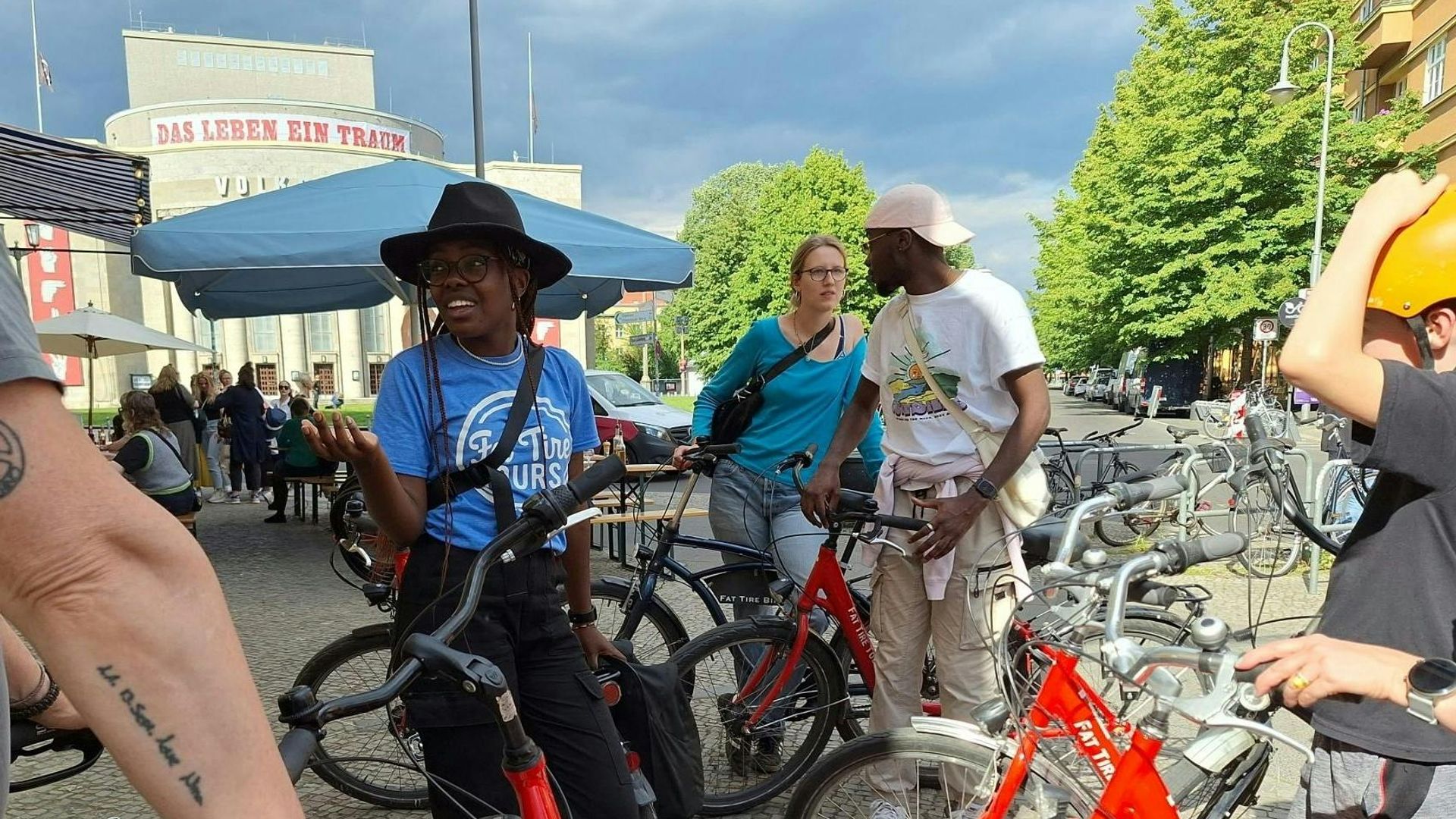 Berlin hidden spots and street art guided bike adventure