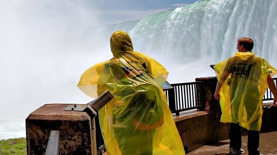 Niagara Falls 4 Hour Canada Tour With Skip-The-Line Tickets