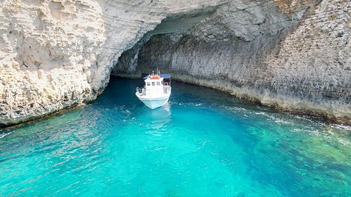 Half Day Blue Lagoon, Comino, Gozo and Malta Private Boat Trip