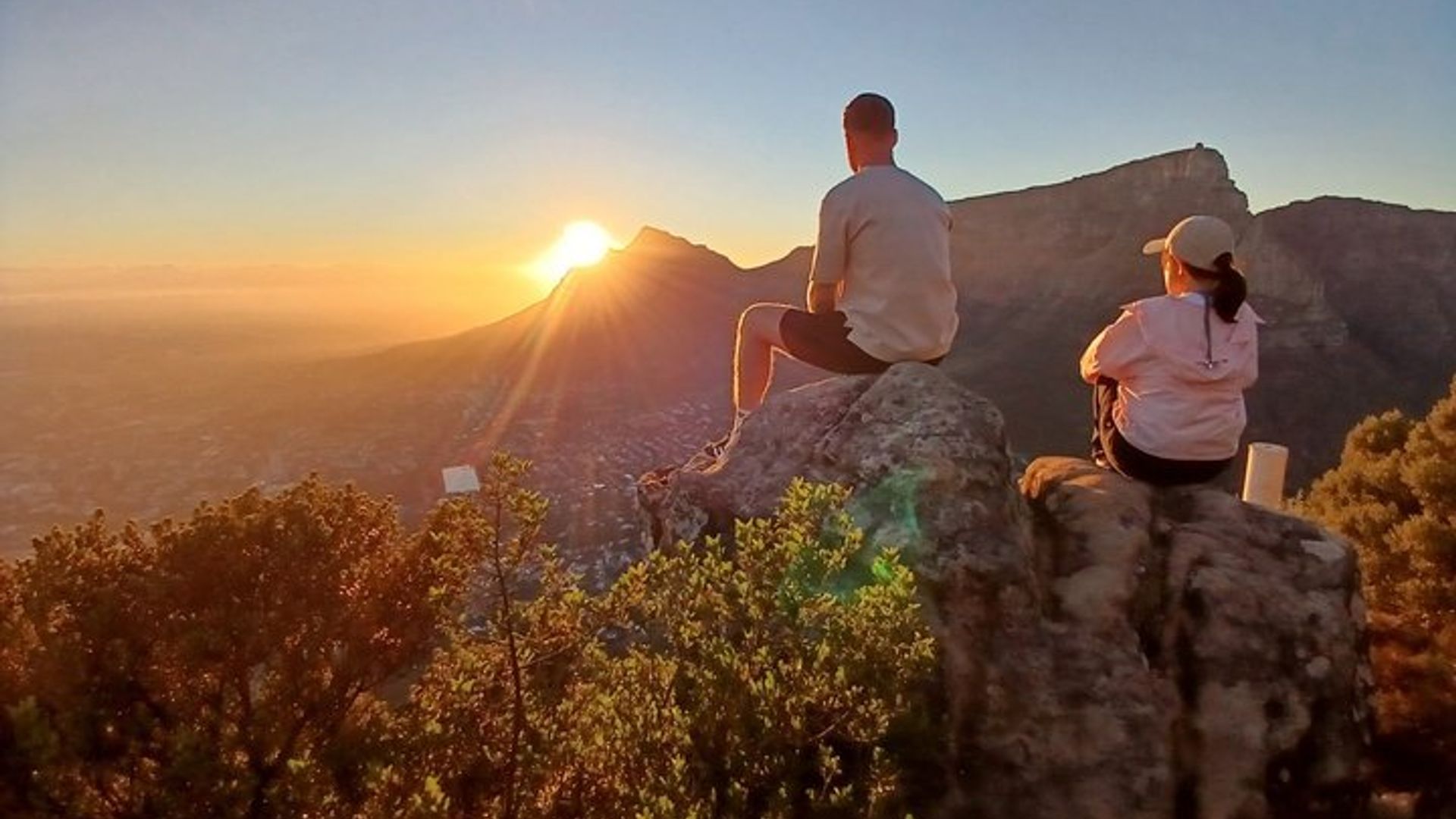 Lion’s Head Sunrise or Sunset Small-Group Guided Hike (Max 6)