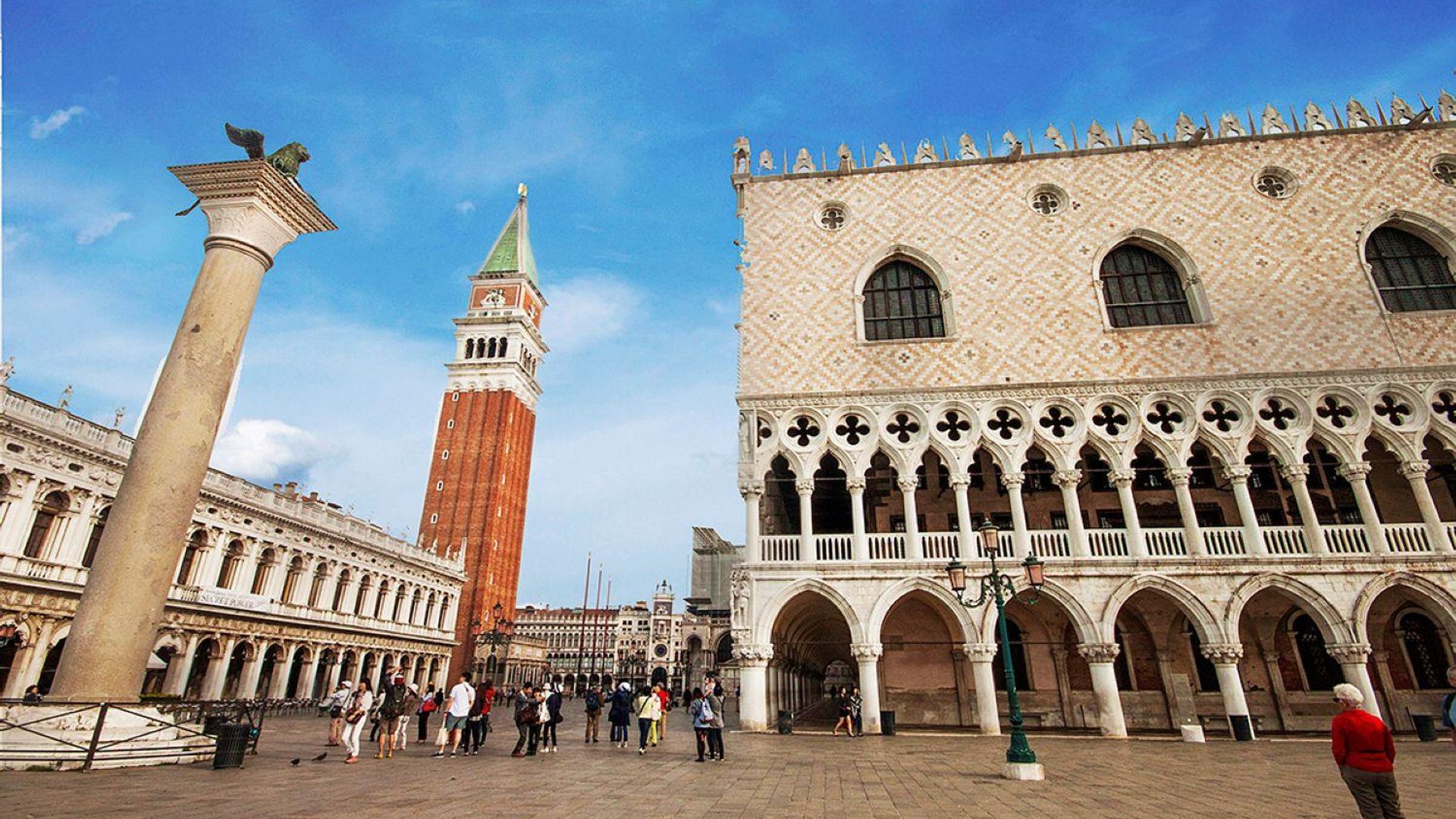 Inside Venice: the Doge's Palace and St. Mark's Basilica & Gondola ride
