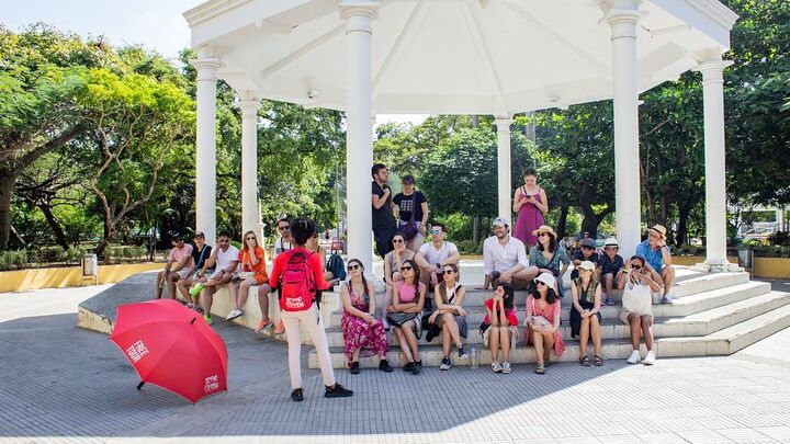 Cartagena Antigua & Barrio Getsemani group with audio system
