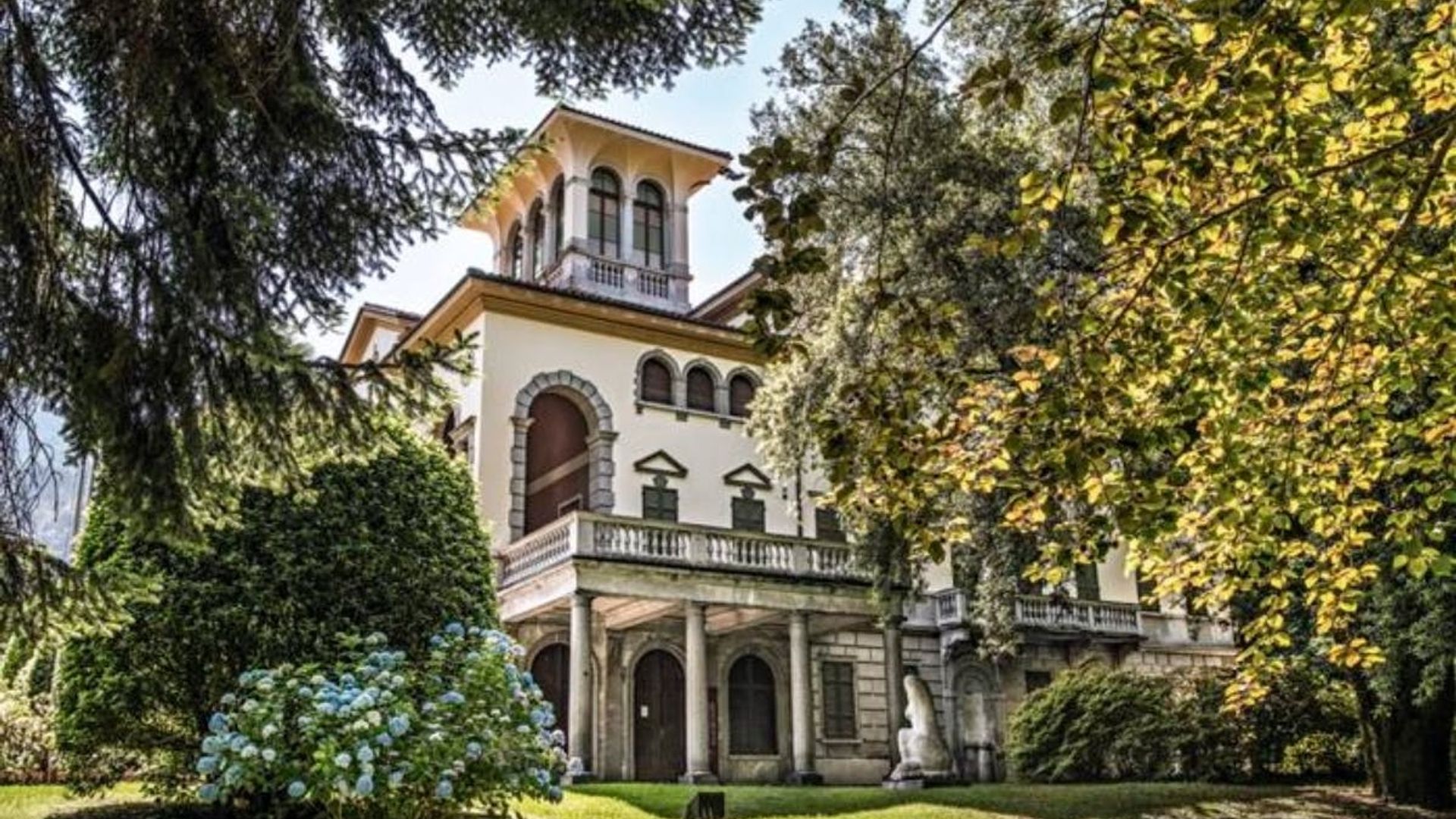 Bellinzona downloadable audio tour on your smartphone