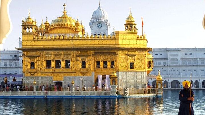 Amritsar Sightseeing Golden Temple with Wagah Border Taxi Package