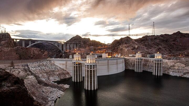 Hoover Dam Tour From Las Vegas With Hot Breakfast
