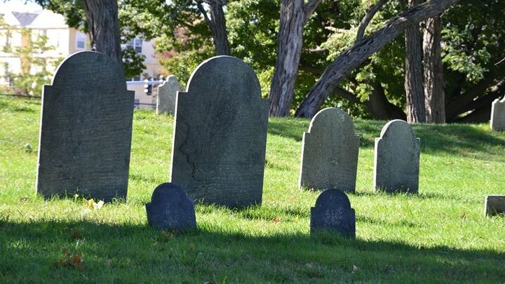 Salem Witch Trials, Ghosts and History Walking Tour