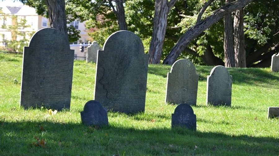 Salem Witch Trials, Ghosts and History Walking Tour
