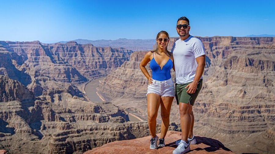 Grand Canyon West, Hoover Dam and Seven Magic Mountains Tour