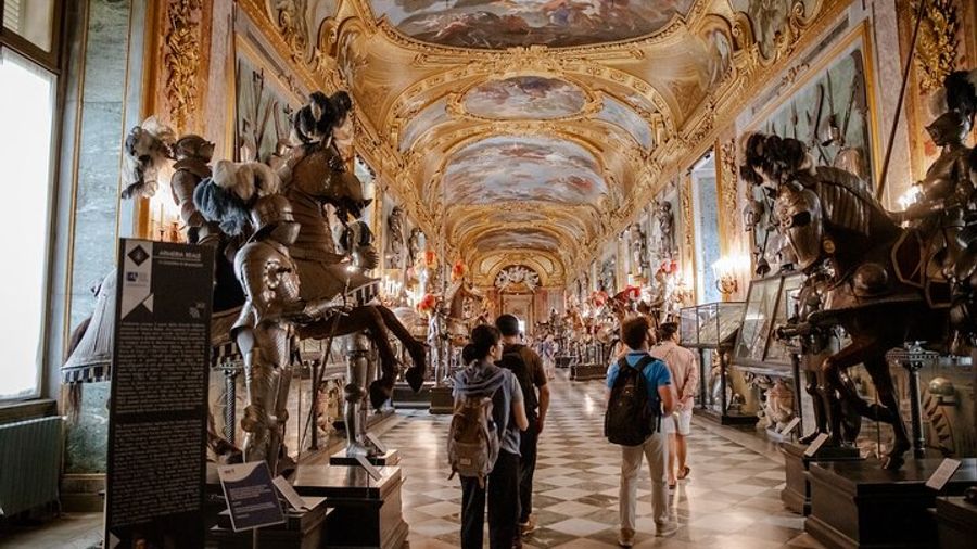 Turin Royal Palace Skip-the-line Small-Group Tour