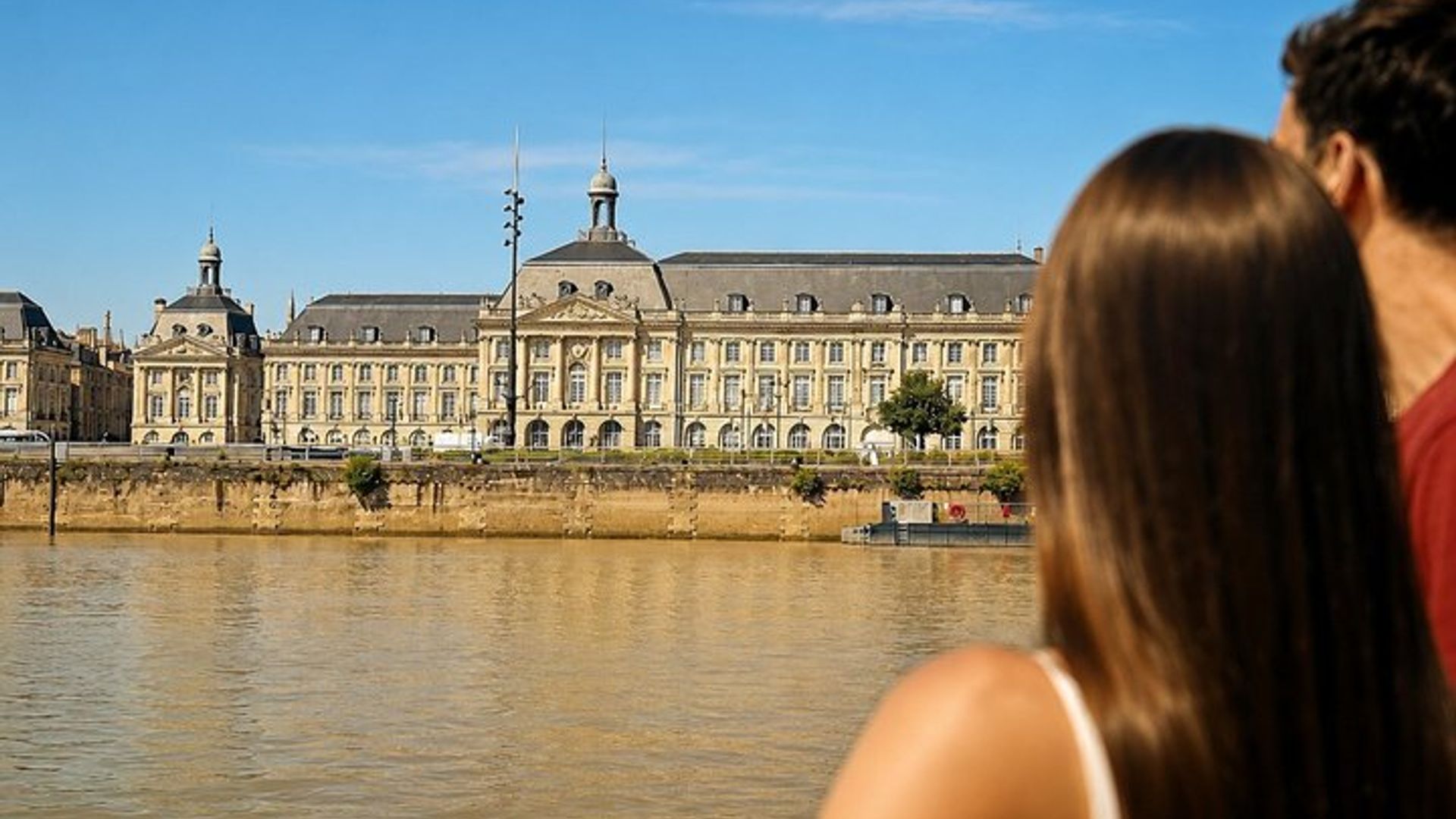 Bordeaux Pass con entrada a la Cité du Vin y billete de transporte