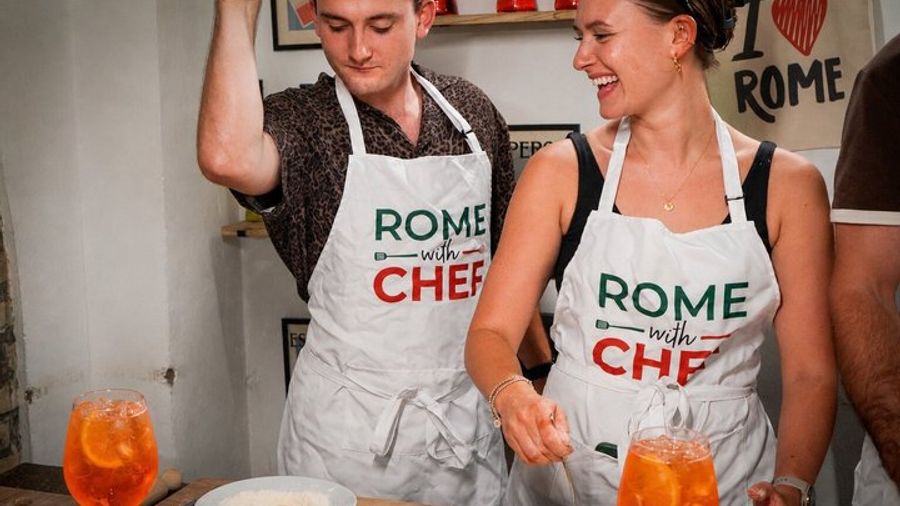 Rome: Cocktails and Pasta Small-Group Cooking Class