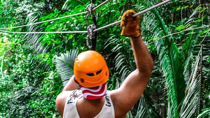 Cave Tubing and Zipline Small-Group Tour from Belize City