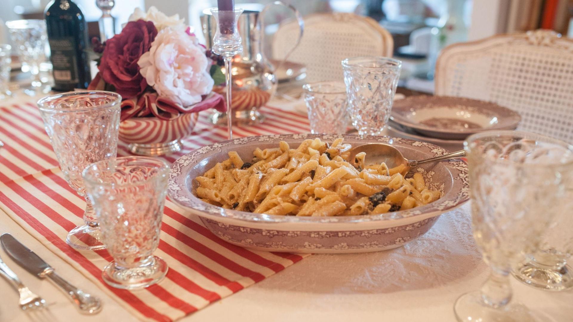 Share your Pasta Love: Small group Pasta and Tiramisu class in a local's home in Belluno