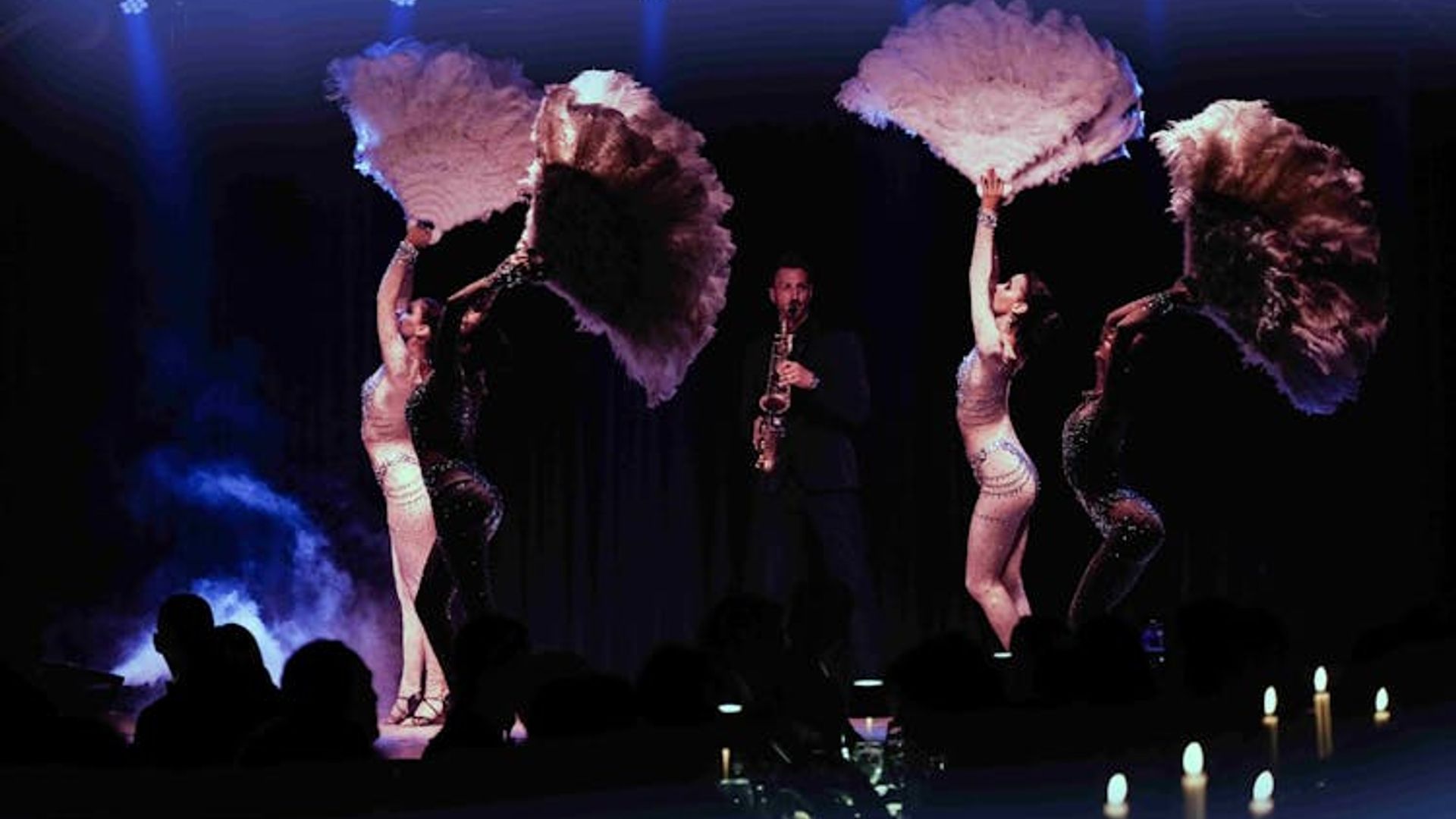 Cabaret dinner show in Venice