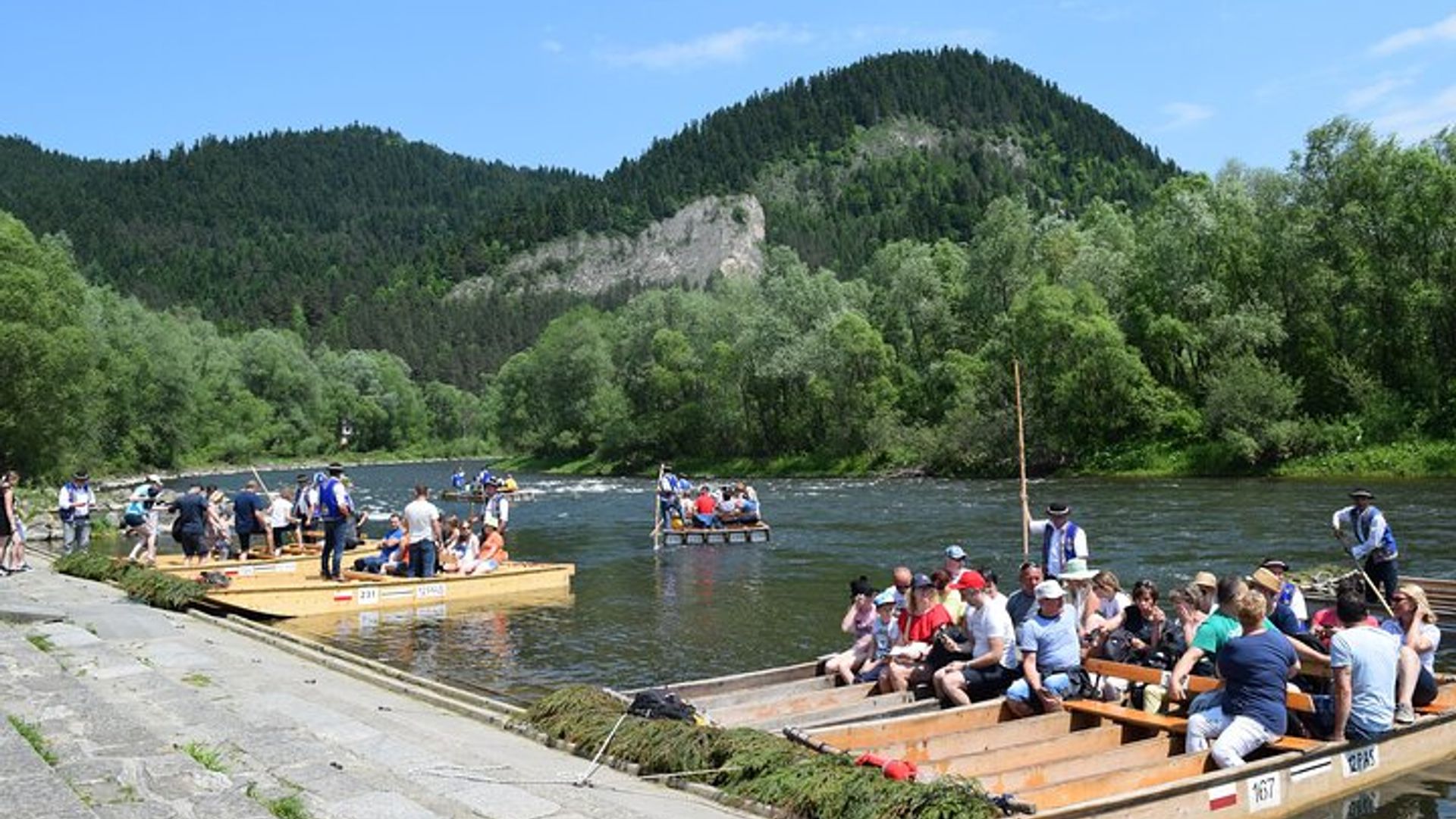 Full-Day Dunajec River Rafting Private Tour from Krakow