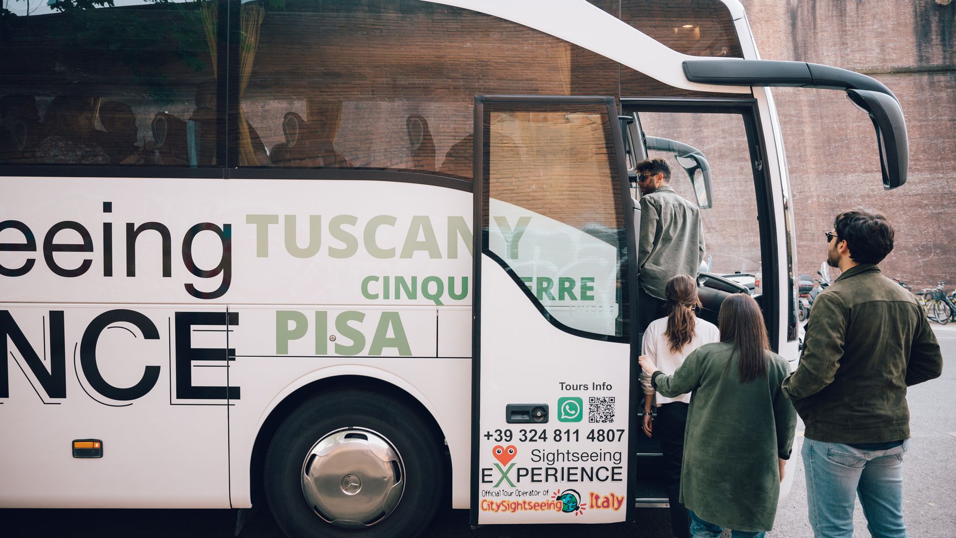 From Florence: Cinque Terre Day Tour