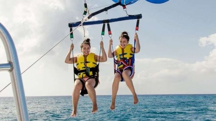 Montego Bay Jet Ski/Parasailing Single Or Combo Experience