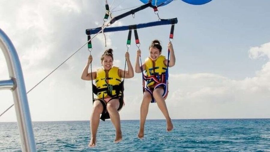 Montego Bay Jet Ski/Parasailing Single Or Combo Experience