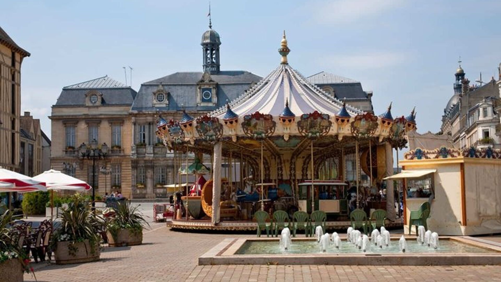 Bonjour Troyes : Privé 2 - Heure Intro City Walk avec Guide Local