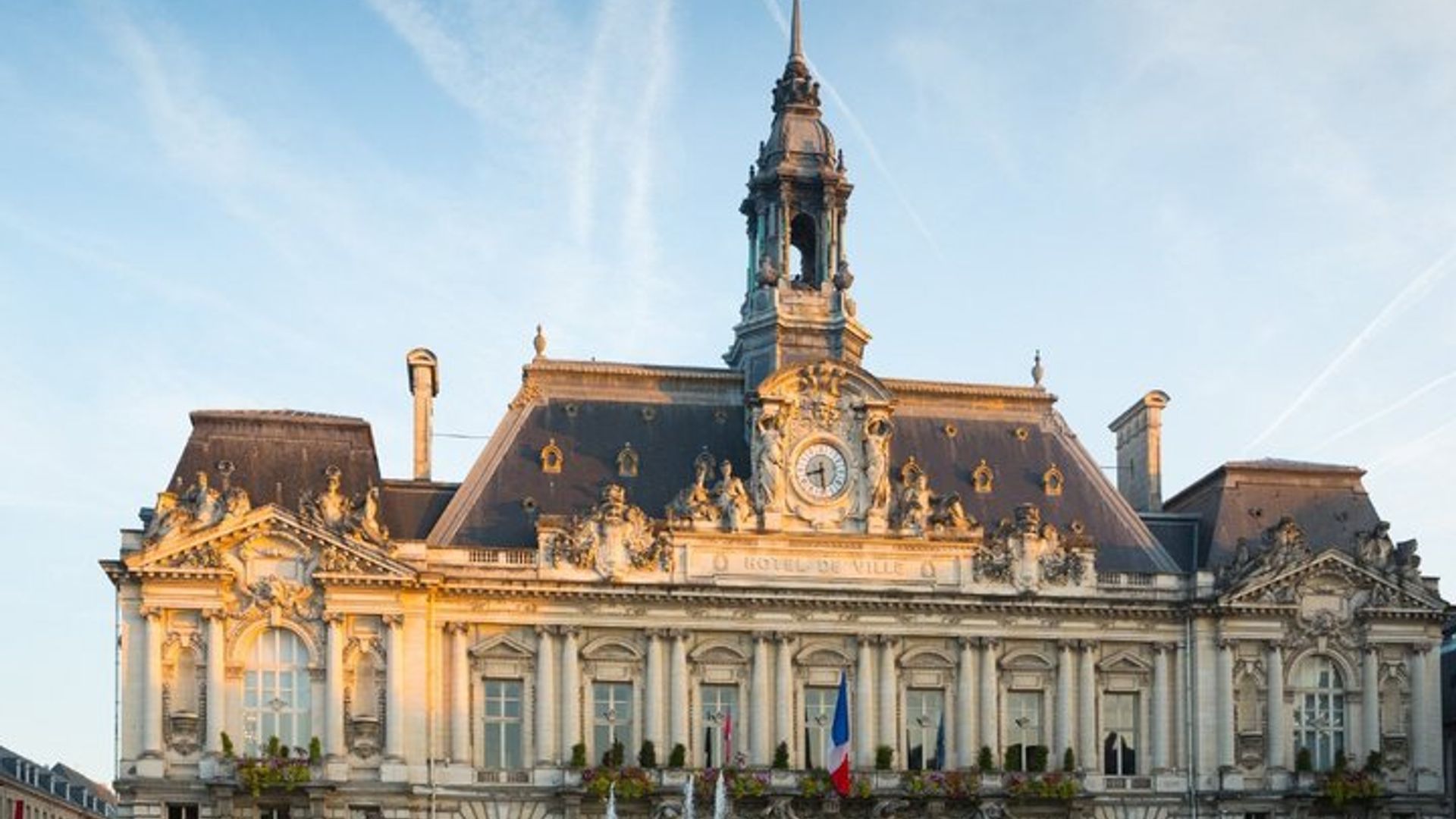 Tours Audio guided walking tour 2h00 and 22 audio commentary