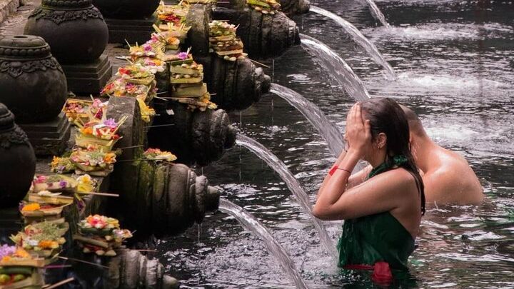 Ubud Waterfalls, Rice Terraces, and Swings Private Day Tour