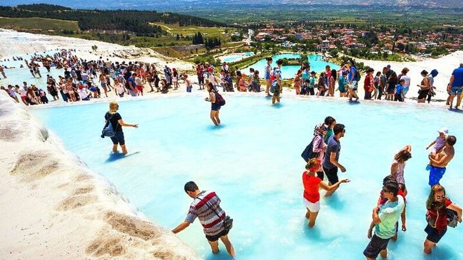 Pamukkale and Hierapolis Small-Group Tour From Izmir