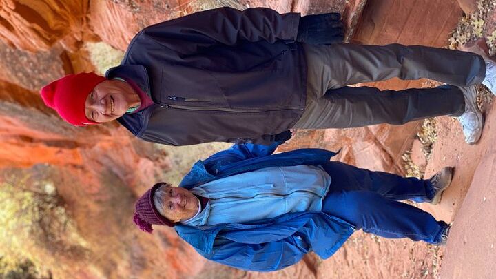 Kanab: Small-Group Peek-A-Boo Hiking Tour