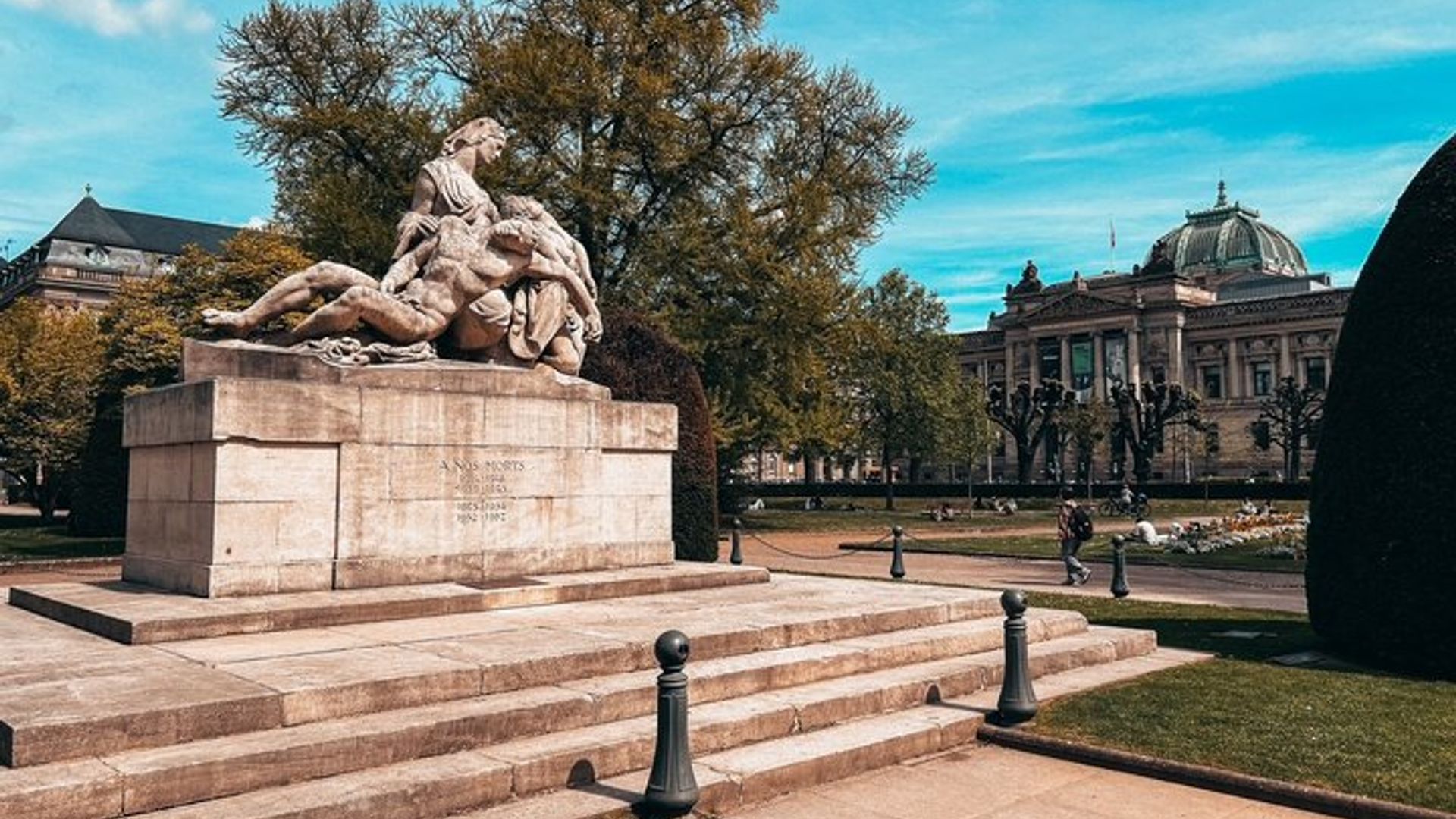 Visite guidée à pied en petit groupe de la Grande Île de Strasbourg : histoire