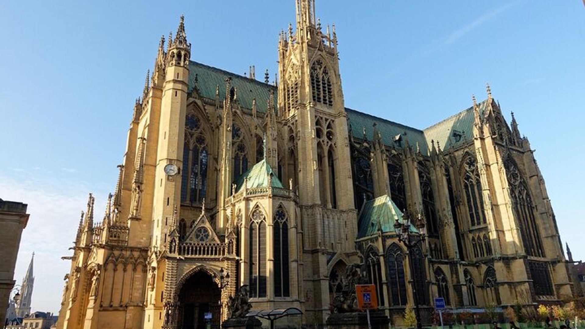 Metz Audio Guided Walking Tour 3h15 and 27 Audio Comments