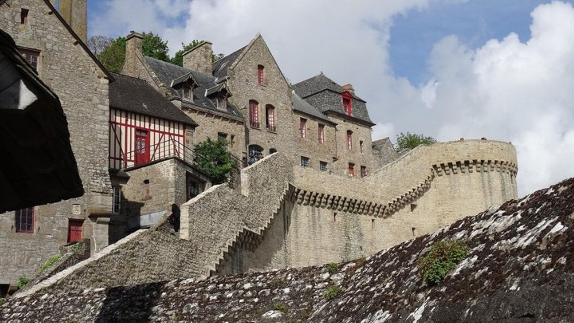 Mont Saint Michel Ticket and Audio Tour on Your Phone