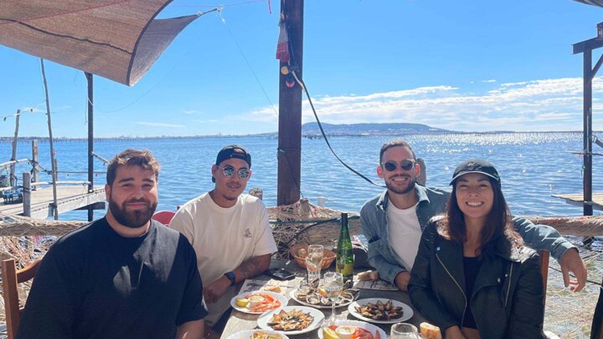 Excursion à Sète Quartier de pêcheurs et huîtres